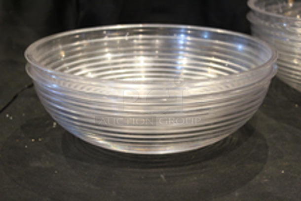 LOT Of 6 Assorted Plastic Bowls - Image 6 of 10