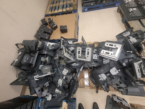 USED! Micros Point Of Sale Terminals. 
(9) Workstation 4s, (24) Workstation 5s, (35) Workstation 5As. Located Offsite at Marriott Hotel (Las Vegas). In-Person Item Removal Is By Appointment Only. - Image 5 of 9