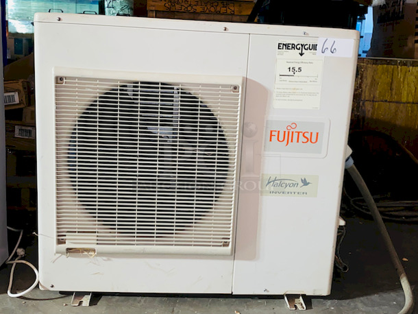 BEAUTIFUL! Fujitsu AOU36CLX1 - 36K BTU (3 Ton ), 15.5 SEER, Air Conditioner Condensing Unit, 208/230V

39-1/4x12-5/8x35-1/2