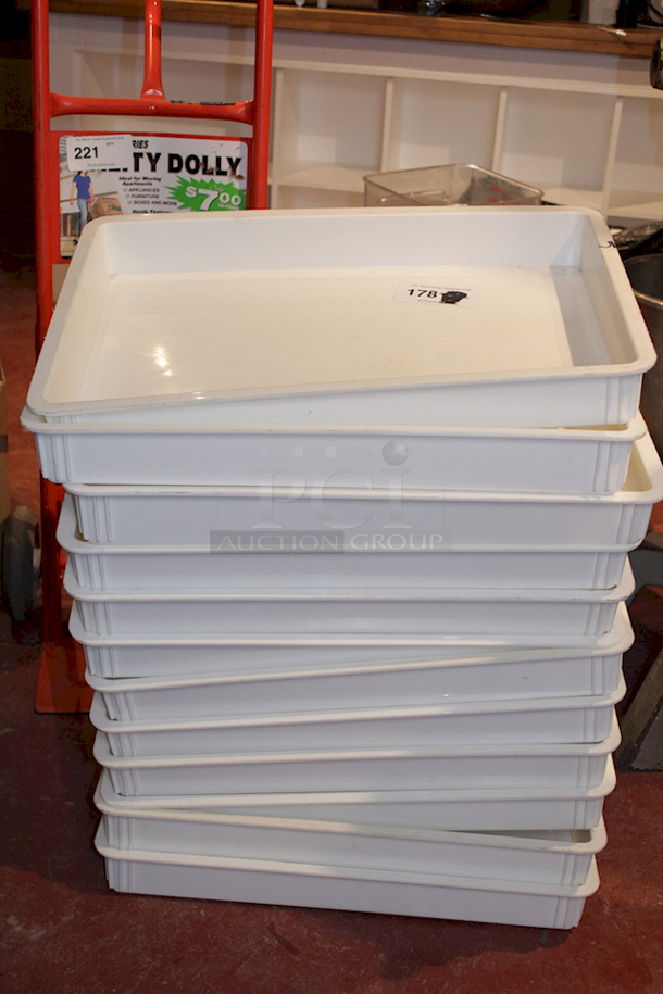 GREAT VALUE! 18" x 26" x 3" White Polycarbonate Pizza Dough Proofing Box. Withstands temperatures from -40 to 210 degrees Fahrenheit. 12x Your Bid - Image 3 of 3
