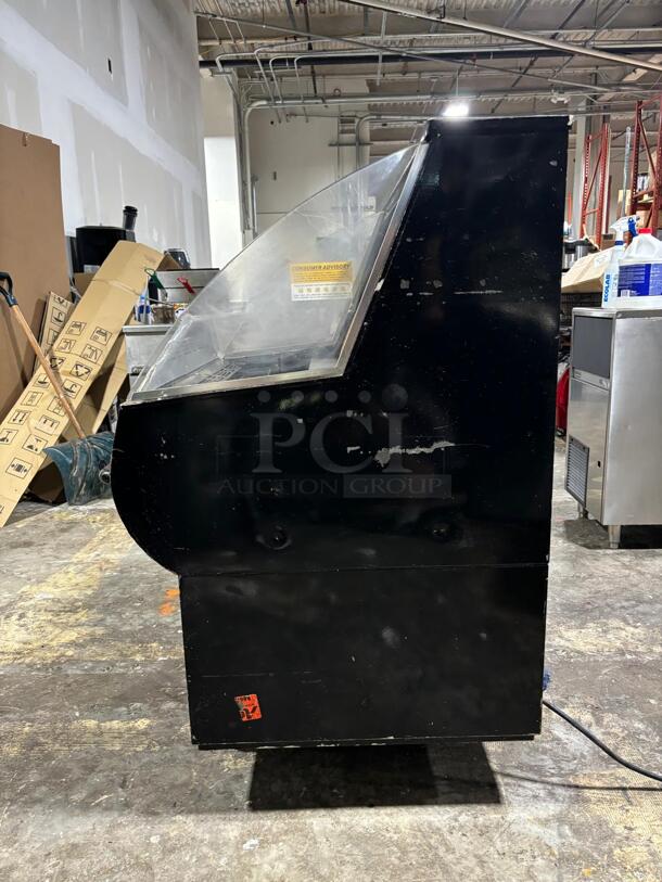 Master-Bilt HOAM36 36" Horizontal Open Air Merchandiser

 - Image 4 of 4