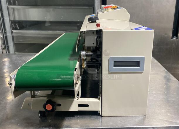 FRBM-810III Solid Ink Coding Continuous Rapid Sealer
 - Image 3 of 4
