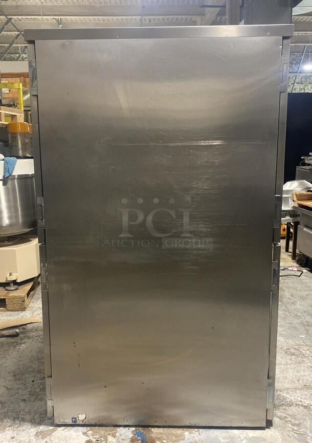 FWE Full Height Insulated Mobile Heated Cabinet
 - Image 7 of 8