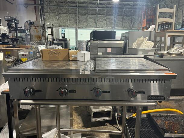 Brand New Dukers DCCB48 48"W Gas Countertop Charbroiler - 140,000 BTU 
 - Image 8 of 8