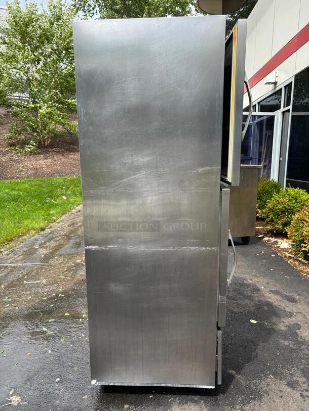 Beverage air RI 18HC-HS RI Series Half Solid Pass-Thru Refrigerator
 - Image 3 of 6