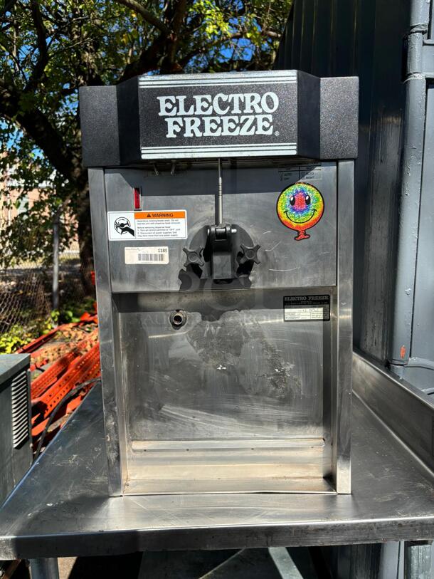 ELECTRO FREEZE Soft Serve/Yogurt Freezer w/ 2 Heads & (2) 2 HP, CS5-242
 - Image 1 of 6