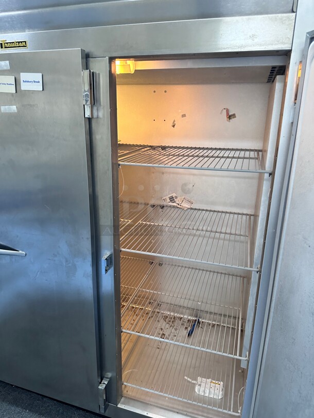 Late Model! Traulsen G31010 77 inch G Series Solid Door Reach-In Freezer with Left / Right / Right Hinged Doors 115 Volt Tested and Working! - Image 6 of 7