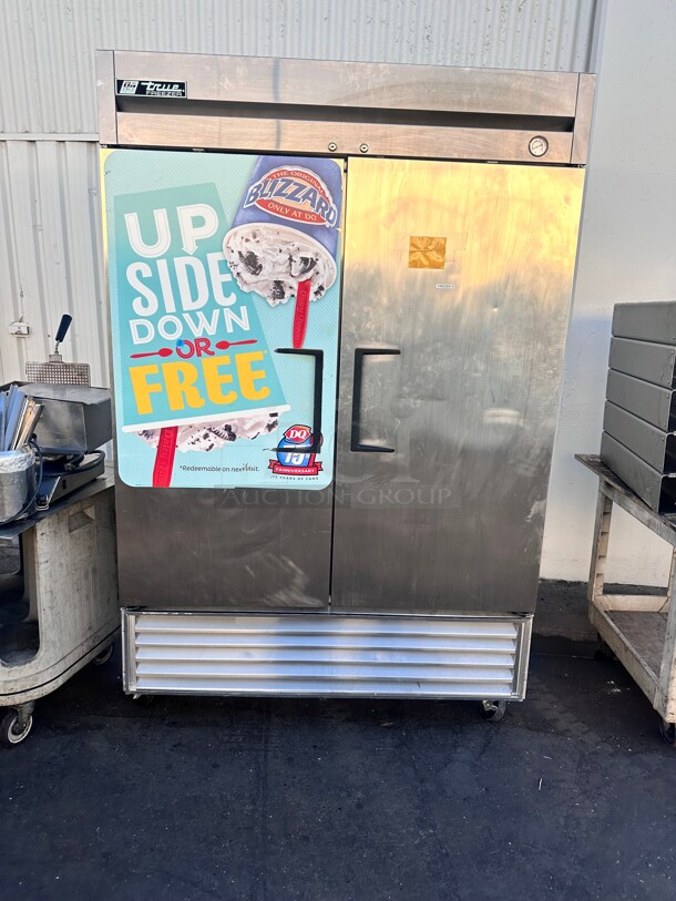 True T-49F 49 Cu.Ft Two Section Stainless Reach-in Freezer 115 Volt Workimng - Image 4 of 9