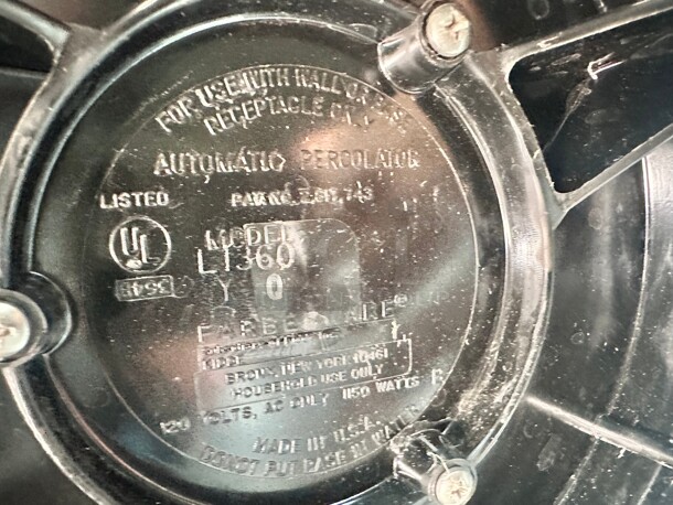 Farberware 36 Cup Buffet Coffee Urn Model L1360 115 Volt  - Image 7 of 9
