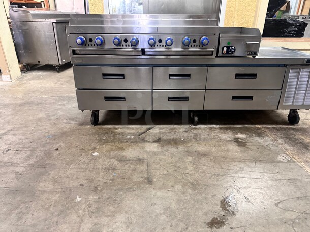 Late Model Used Delfield F2987CP 87" Six Drawer Refrigerated Chef Base 115 Volt Working - Image 3 of 6