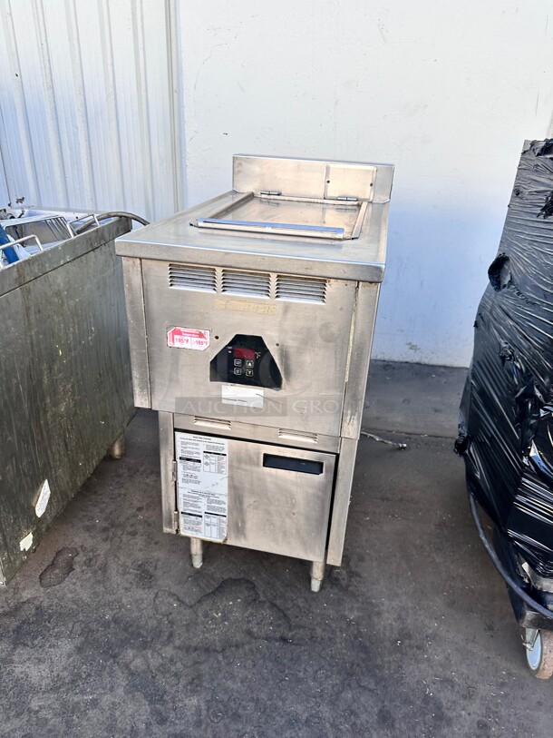 Delfield Taco Bell Commercial  35 Gallon Gas Rethermalizer Tested and Working! - Image 2 of 6
