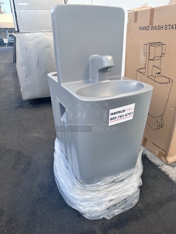 New In Box Nemco 69961 Stop N Scrub Portable Handwashing & Sanitizing Station 30 Gallon NSF - Image 2 of 9