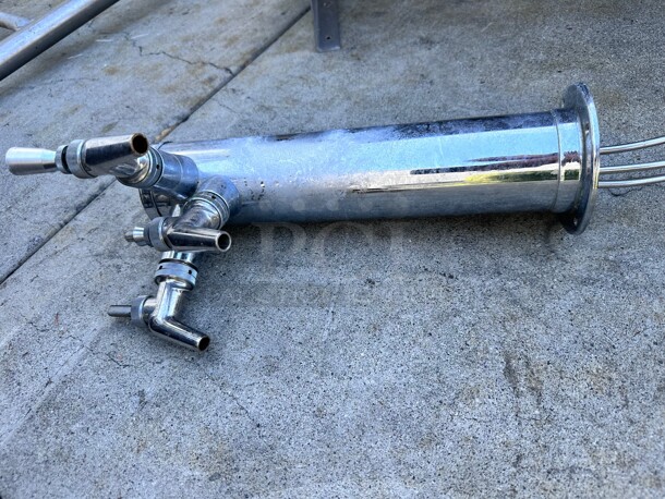 Perlick 4006-5B - Tee Draft Beer Tower (3) chrome faucets - Image 1 of 7