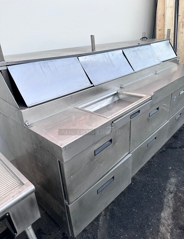 Certified Working Delfield 186114PTBMP 114 inch Pizza Prep Table w/ Refrigerated Base, 115v - Image 3 of 6