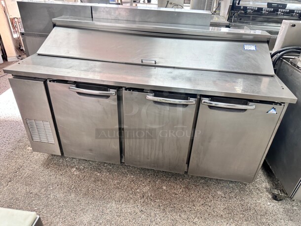 Excellent Condition Everest EPR3 72" Three Section  Sandwich Prep Table 115 Volt Tested and Working - Image 6 of 10