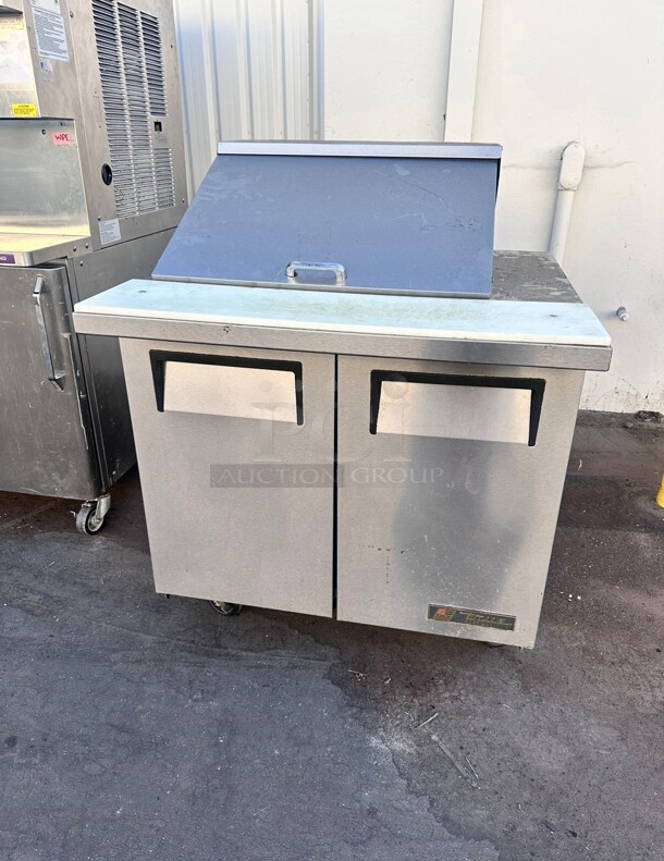 True TSSU-36 36 3/8" 2 Door Mega Top Refrigerated Sandwich Prep Table 115 Volt Tested and Working! - Image 1 of 4