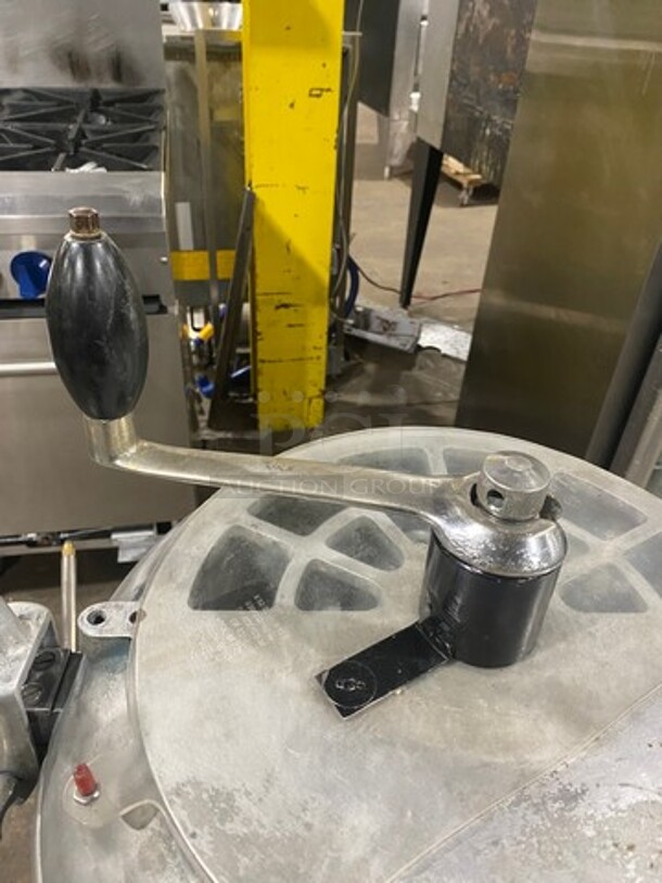 Hobart Commercial Heavy Duty VCM Vertical Cutter/ Mixer/ Mincer! All Stainless Steel! Model: VCM25 SN: U7211909 220V 60HZ 3 Phase - Image 7 of 11