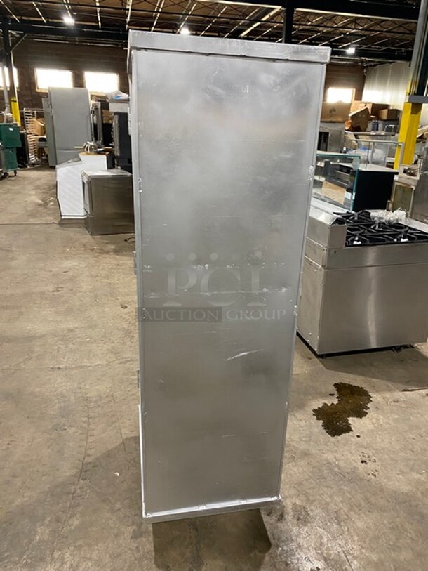WOW! 40 Pan End Load Enclosed Bun/Sheet Pan Rack! On Commercial Casters! - Image 3 of 6