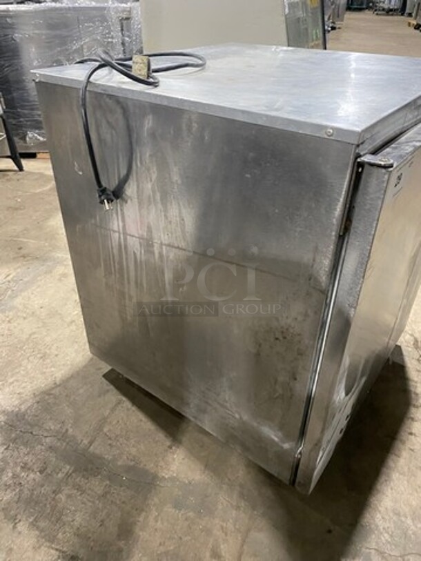 Delfield Commercial Single Door Lowboy/Worktop Cooler! With Rack! All Stainless Steel! Model: 406CADHLDD1 SN: 0808152000285 115V 60HZ 1 Phase - Image 2 of 8