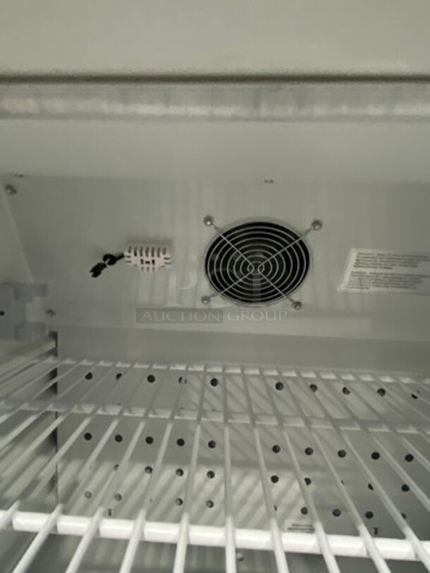 ABS Single Door Undercounter Refrigerator! With View Through Door! Poly Coated Racks! Model: PHABTHCUCBI0404GADADJA SN: ABS91666722005V52 115V 60HZ 1 Phase - Image 6 of 8