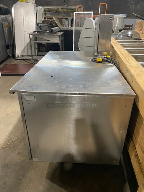 FAB! Traulsen Commercial Single Door Blast Chiller/ Shock Freezer! All Stainless Steel! On Legs! Model: RBC50ZWM01 SN: T67915J07 115V 60HZ 1 Phase - Image 2 of 9