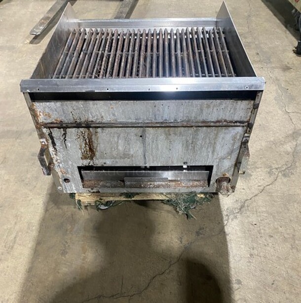 Southbend Stainless Steel Commercial Natural Gas Powered Char Broiler Grill! - Image 3 of 9
