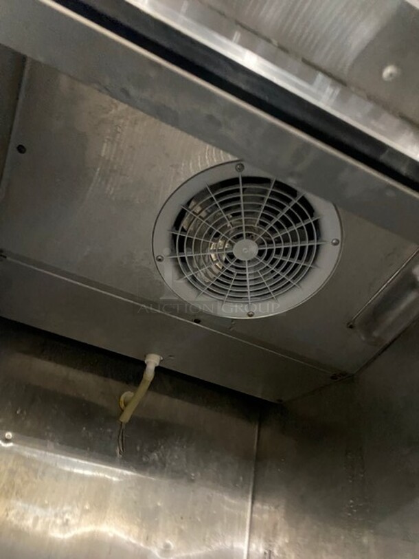 Atosa Commercial Single Door Reach In Freezer! All Stainless Steel! With Poly Coated Racks! On Casters! 115V 1 Phase! Model: MBF8501 SN: MBF8501140615C4010! - Image 5 of 9