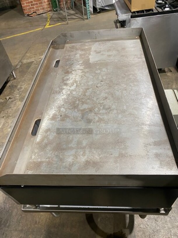 WOW! NEW! NEVER USED! Garland Commercial Countertop Electric Powered Flat Top Griddle! With Back And Side Splashes! On Legs! On Equipment Stand! All Stainless Steel! On Casters! Model: E2448G SN: 0404ME0033 208V 60HZ 3 Phase - Image 5 of 10