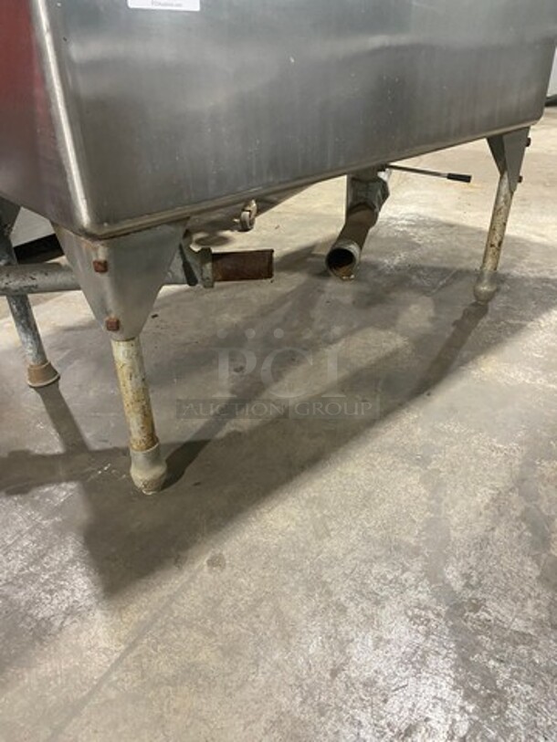 Commercial 2 Compartment Dish Washing Sink! With Dual Side Drain Board! With Back Splash! All Stainless Steel! On Legs! - Image 9 of 10