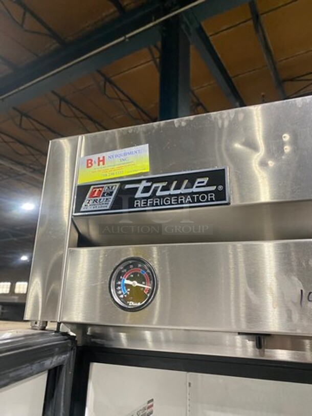 GREAT! True Commercial Single Door Reach In Refrigerator! With Poly Coated Racks! All Stainless Steel! On Casters! Model: T23 SN:5371594 115V 1PH - Image 8 of 9