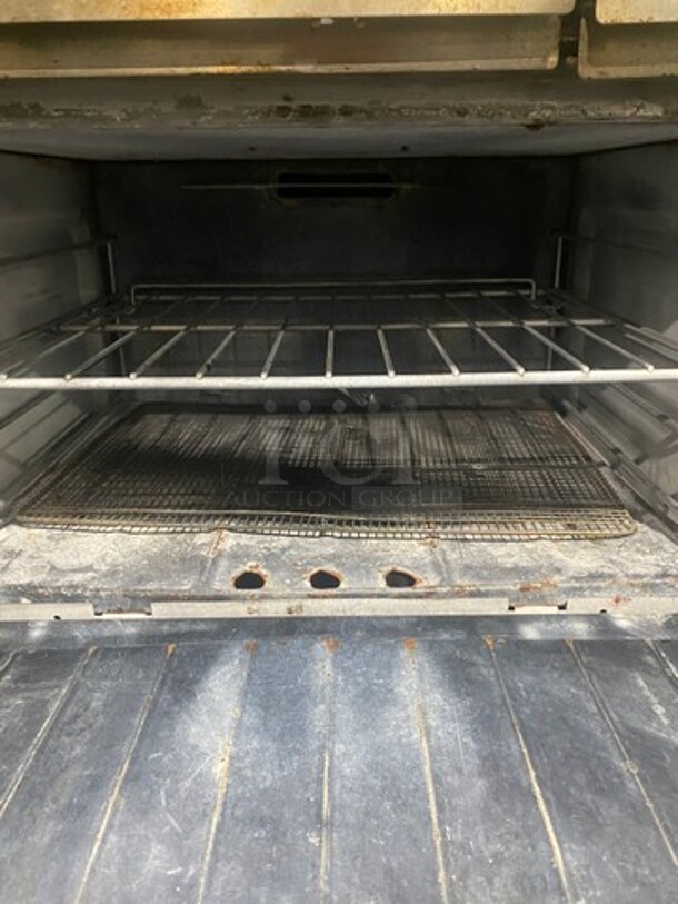 Garland Commercial Natural Gas Powered 6 Burner Stove! With Raised Back Splash And Salamander Shelf! With Oven Underneath! All Stainless Steel! On Legs! - Image 5 of 9