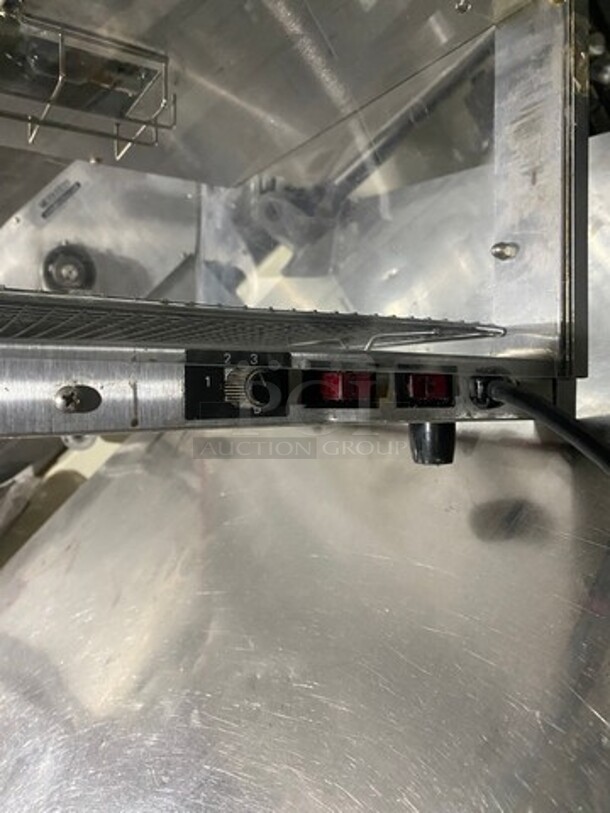 Wisco Commercial Countertop Electric Powered Heated Food Display Case! Glass All Around! With Rear Access! Stainless Steel Body! Model: 6801 SN: 9033 120V - Image 6 of 7