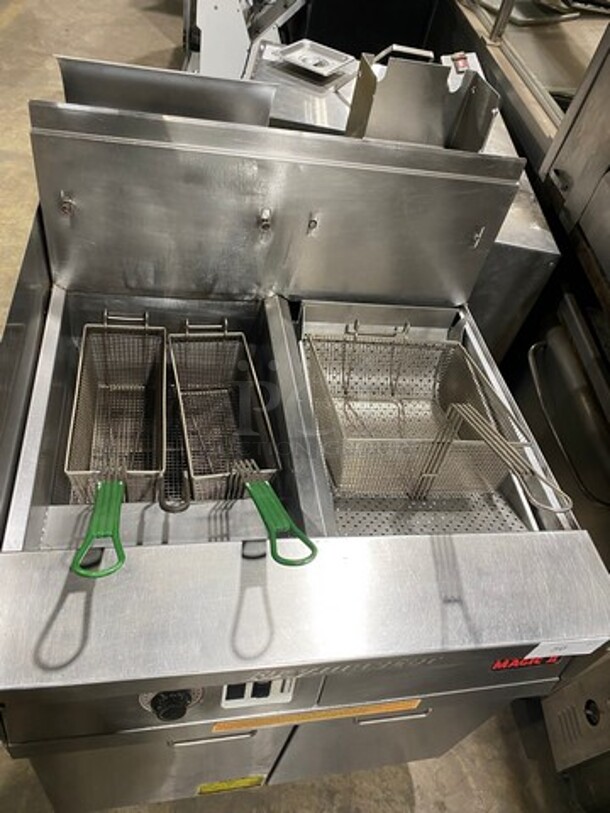 WOW! Frymaster Commercial Natural Gas Powered Deep Fat Fryer With Side Dumping Station! With Metal Frying Baskets! With Back Splash! All Stainless Steel! On Casters! SN:0204GH0014 110-120V 1PH - Image 5 of 12