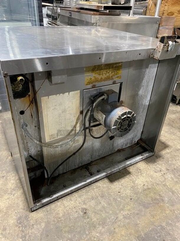 Garland Master 200 SERIES Commercial Electric Powered Convection Oven! With View Through Doors! Metal Oven Racks! All Stainless Steel! - Image 3 of 7