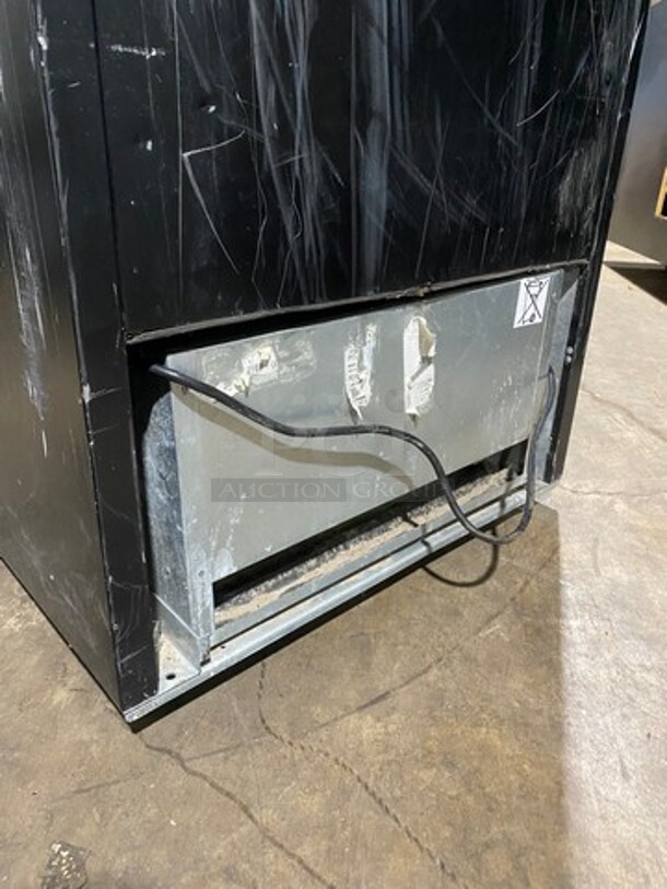 Carrier Commercial Single Door Reach In Refrigerator Merchandiser! With View Through Door! With Poly Coated Racks! Model: MC750 SN: 3807X11276 120V 60HZ 1 Phase - Image 9 of 9