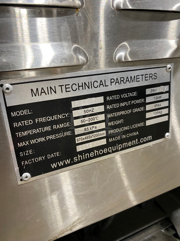 LATE MODEL! 2019 Shineho Equipment Electric Powered Pressure Fryer! With Metal Fryer Basket! All Stainless Steel! On Casters! Model: P007 50HZ - Image 9 of 10