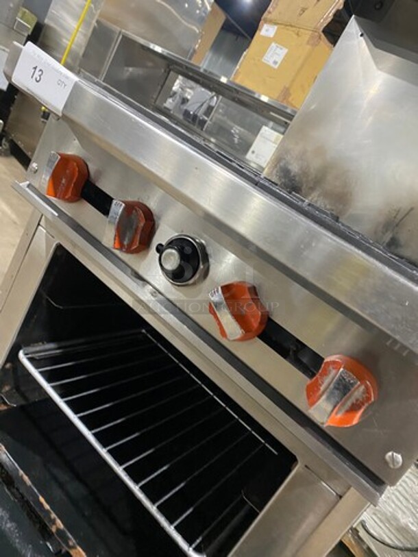 Nice! LATE MODEL! Sierra Commercial Natural Gas Powered 4 Burner Stove! With Raised Back Splash And Salamander Shelf! With Oven Underneath! All Stainless Steel! On Legs! - Image 9 of 11