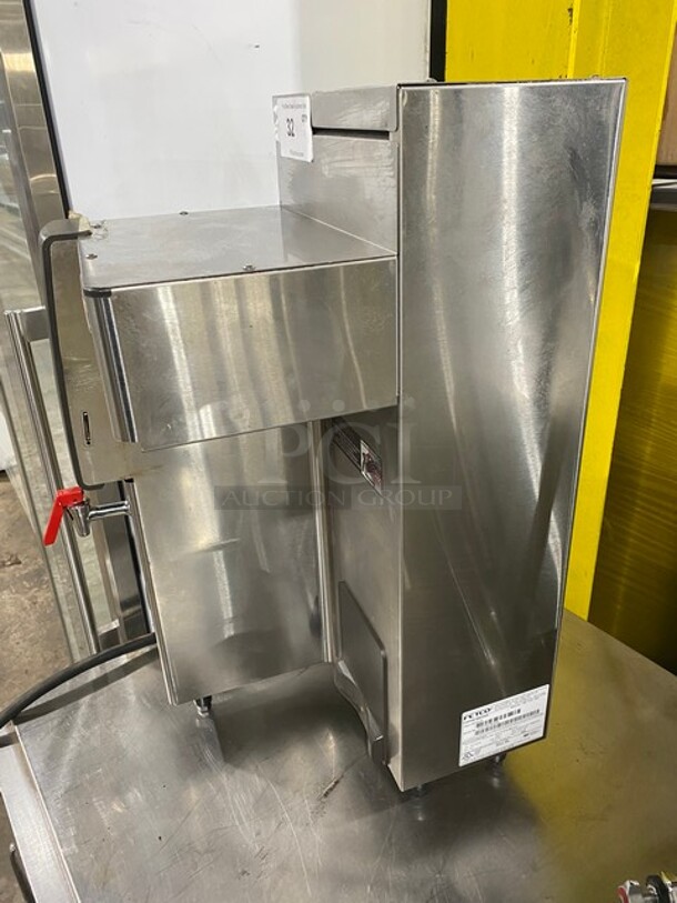 Fetco Commercial Countertop Coffee Brewing Machine! With Hot Water Line! Stainless Steel Body! On Small Legs! Model: CBS2131XTS SN: 21317301163325 120/208/240V 1PH - Image 2 of 9