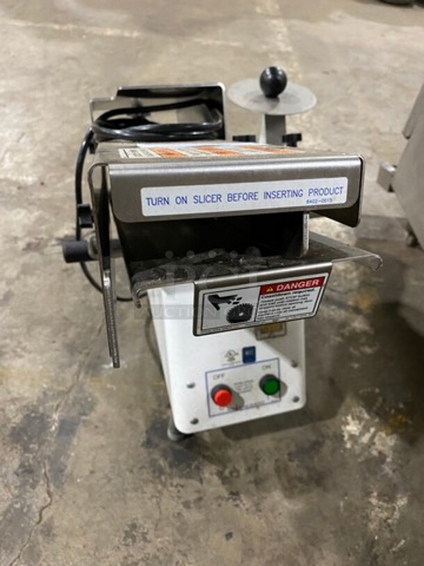 Oliver Commercial Countertop Bun/Bagel Cutter! Stainless Steel! On Small Legs! Model: 723 SN: J38776181 115V 60HZ 1 Phase - Image 4 of 9