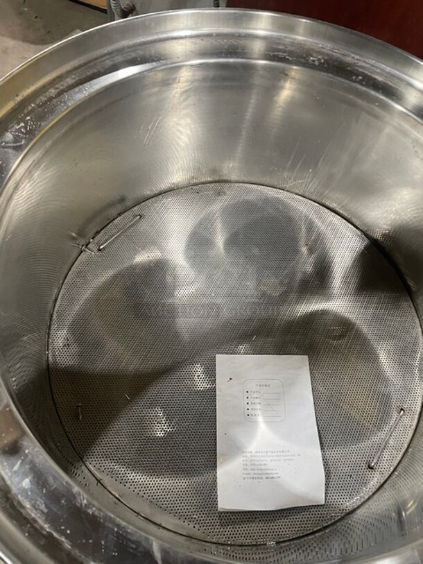 Great All Stainless Steel Soup Kettle! On legs! - Image 4 of 7