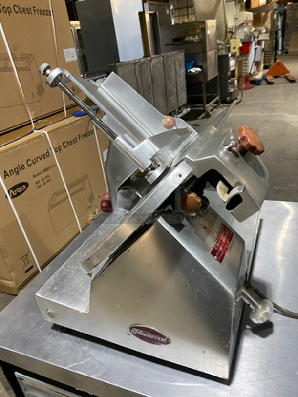 Fleetwood Commercial Countertop Stainless Steel Semi-Automatic 12 Inch Deli/Meat Slicer! 115V 1 Phase - Image 4 of 7
