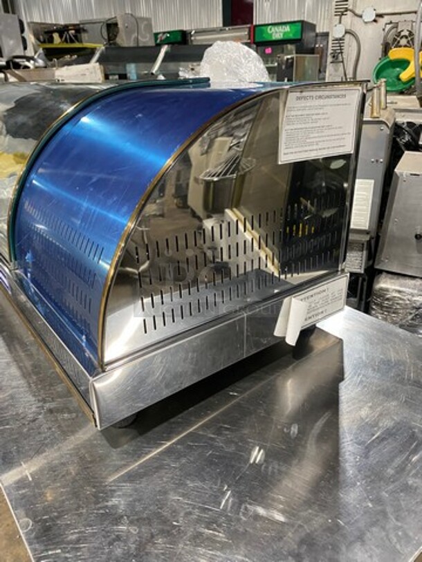 New! Never Used! Diamond Commercial Countertop Refrigerated Sushi Display Case Merchandiser! With Curved Glass! Stainless Steel Body! On Small Legs! Model: GVRB120 - Image 3 of 7