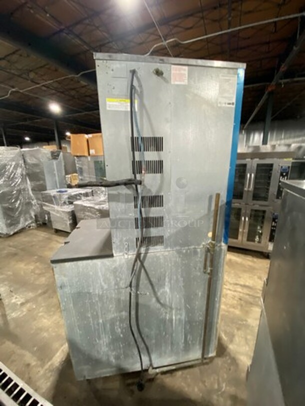 Hoshizaki Commercial Ice Maker Machine! With Commercial Ice Bin! All Stainless Steel! On Legs! Model: KM1340MRH SN: V14076K 208/230V 60HZ 1 Phase - Image 4 of 10