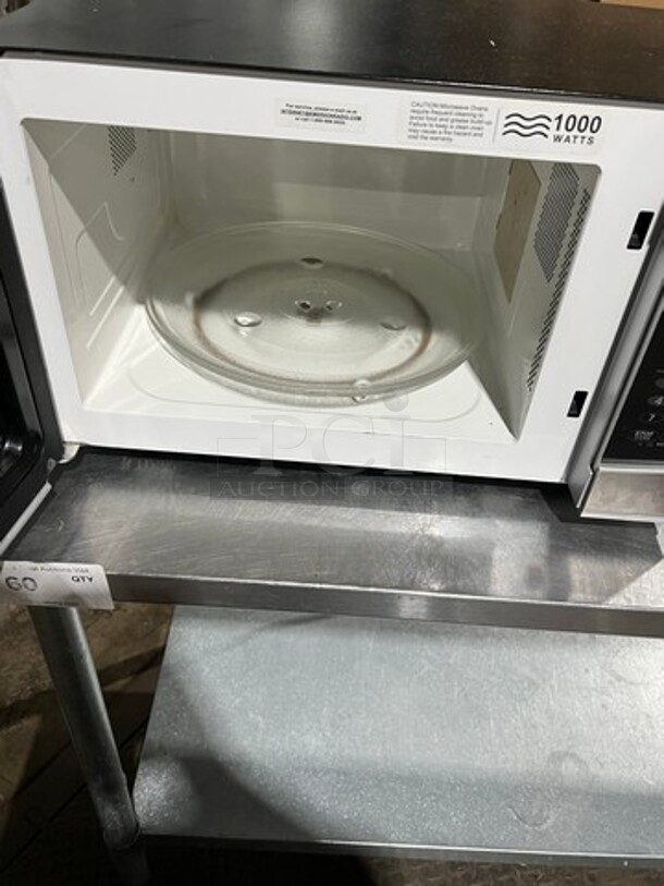 2010 Emerson Countertop Microwave Oven! Stainless Steel Body! Model: MW1161SB 120V - Image 3 of 7