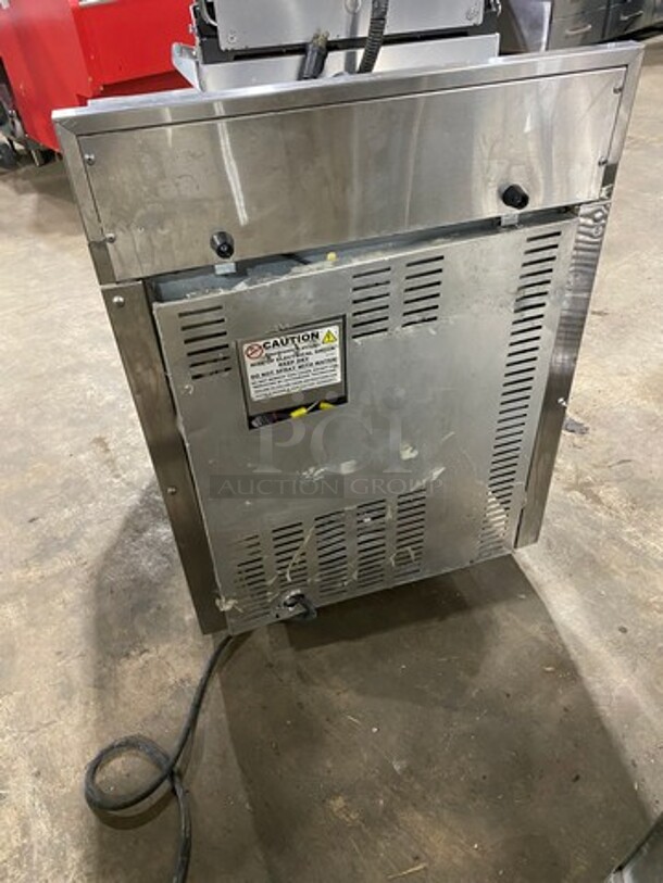 Continental Commercial Single Door Lowboy/Worktop Freezer! With Back Splash! All Stainless Steel! Model: SWF27BS SN: 15850728 115V 60HZ 1 Phase - Image 3 of 8