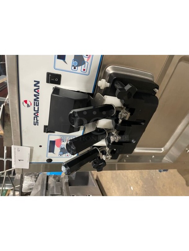2017 Late Model! SpaceMan 3 Handle Counter Top Gravity Fed Ice Cream Machine! All Stainless Steel! Model 62535 Serial 170562! 220V 1 Phase! Working When Removed! - Image 5 of 9