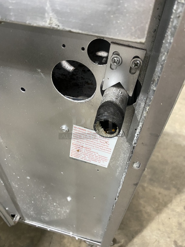 Sunfire All Stainless Steel Natural Gas 6 Burner Stove! With an Underneath Full Size Oven! And a Back Splash And Salamander Shelf! On Casters! Model X366R! - Image 8 of 8