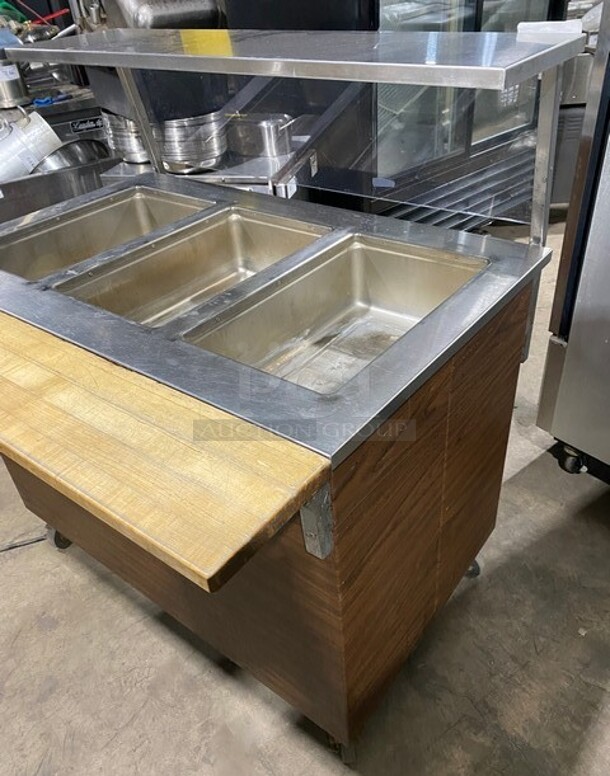COOL! Vollrath Stainless Steel Commercial Portable Steam Table Buffet Station w/ Sneeze Guard! On Commercial Casters! MODEL 3603000000CNA 120V 1PH - Image 4 of 11