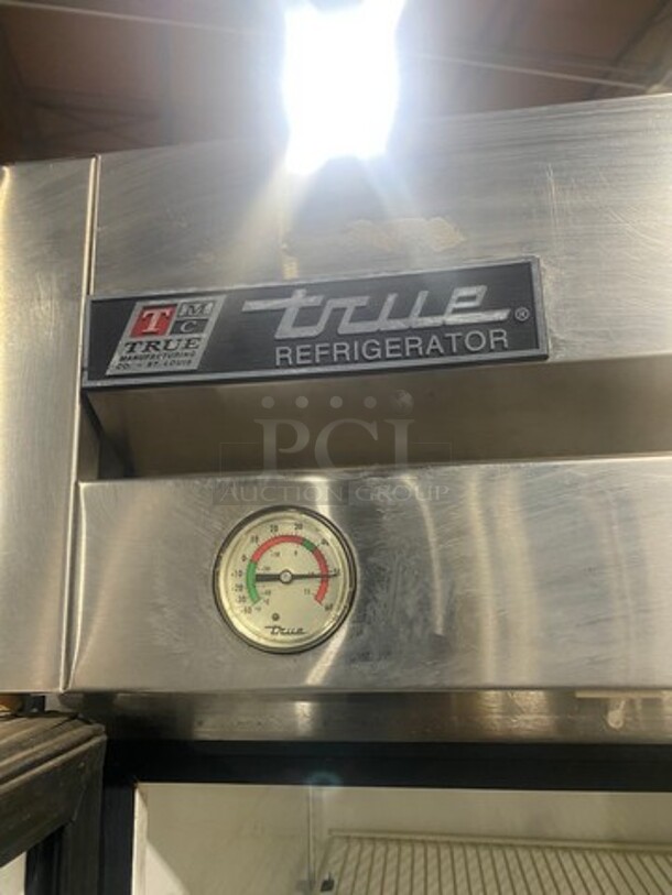 True Commercial Single Door Reach In Refrigerator! Solid Stainless Steel! On Casters! Model: T23 SN: 14473535 115V 60HZ 1 Phase - Image 7 of 10