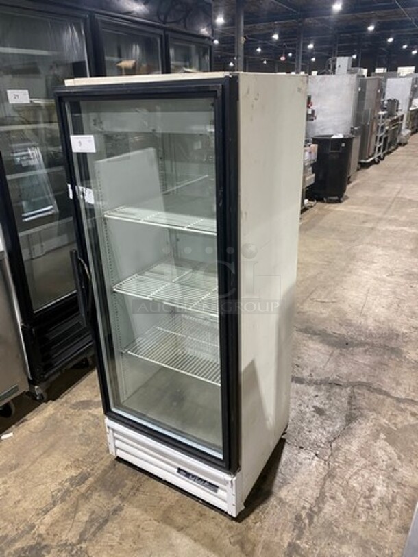True Commercial Single Door Reach In Cooler Merchandiser! With View Through Door! Poly Coated Racks! Model: GDM12 SN: 12030206 115V 60HZ 1 Phase - Image 2 of 10